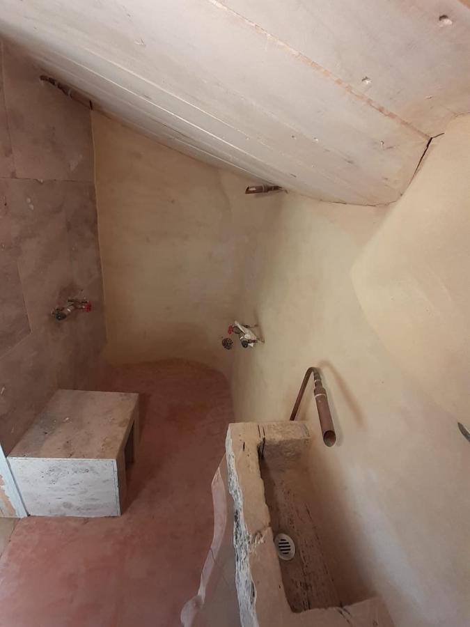 Maison Terre Les Cabanes De Fallot - Sauna Bain-Froid Piscine Naturelle L'isle-Bouzon Exterior foto